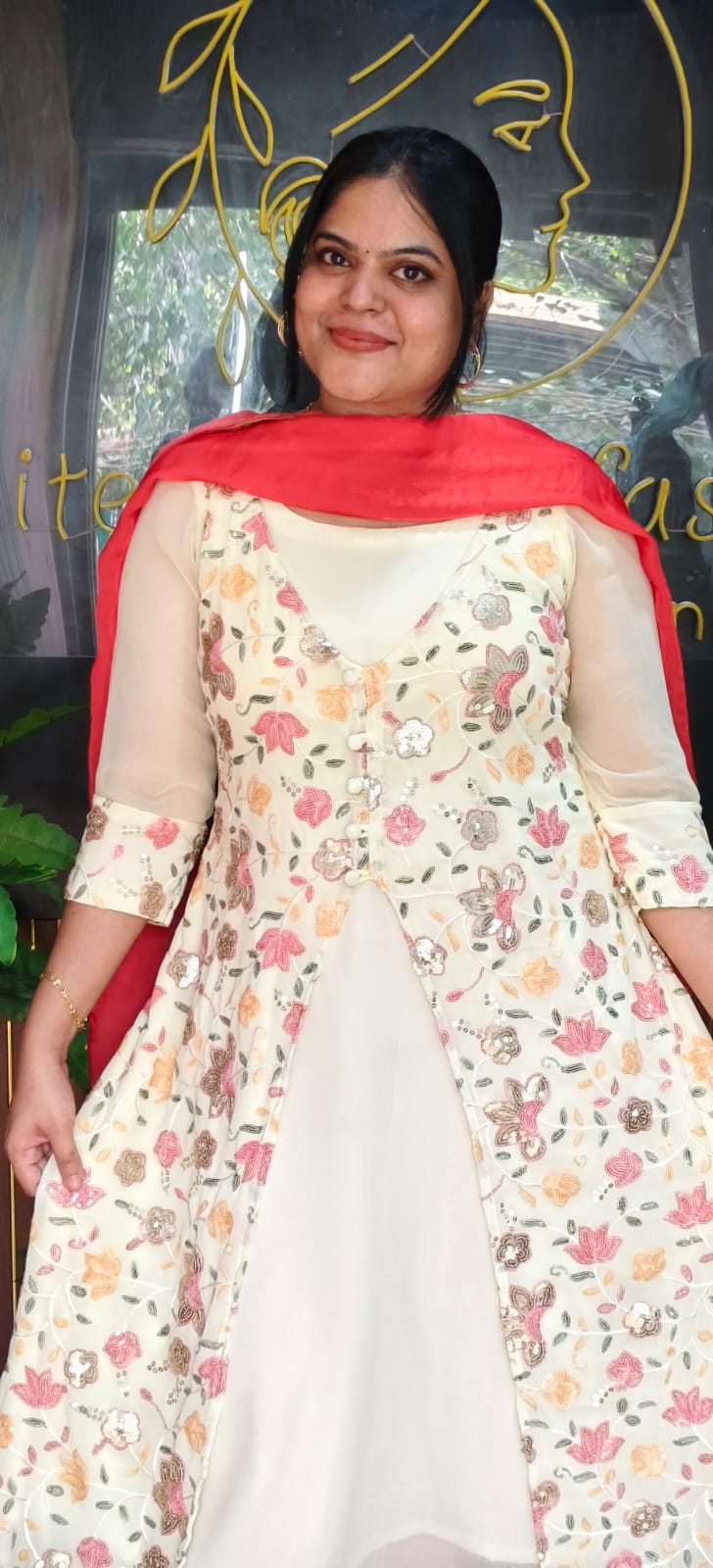 PSQ062 - creamy A-line kurti (top & duppata)