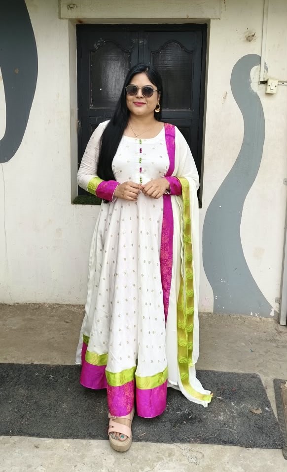 PSQ066 - ivory queen anarkali